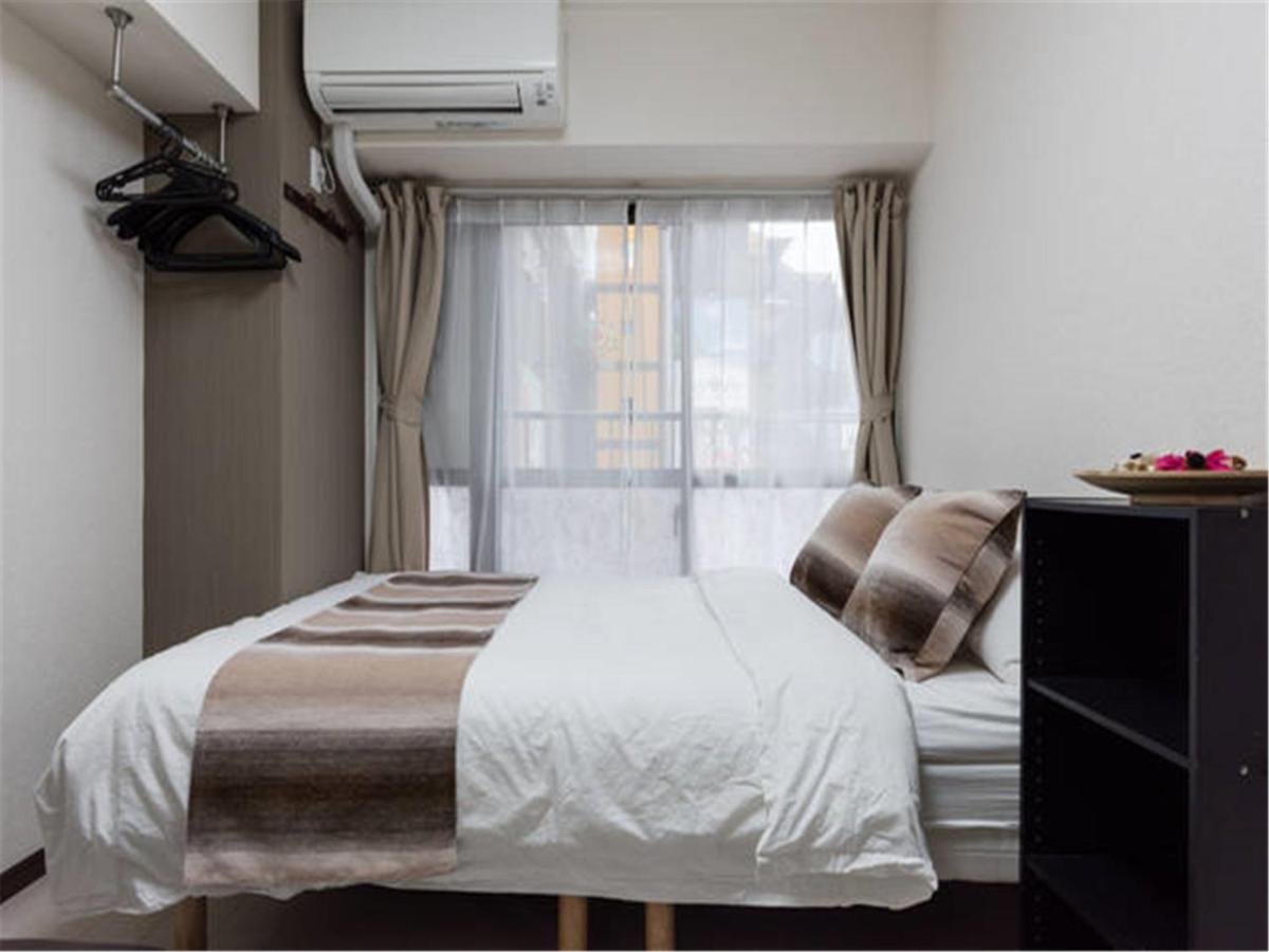 Kiki Lm -- Self Check-in -- Number & Password Is In The Following Email Appartement